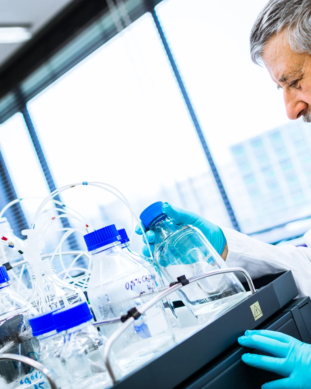 Laboratory equipment for analytical testing